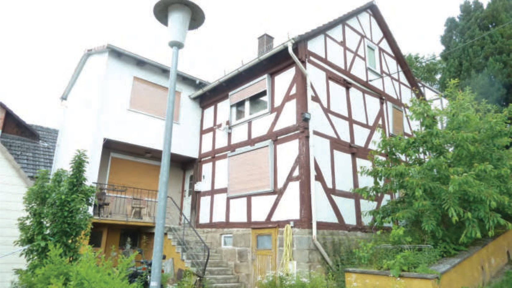 Einfamilienhaus in Am Kirchberg 5, 36287 Breitenbach am Herzberg, Machtlos - Bild 2