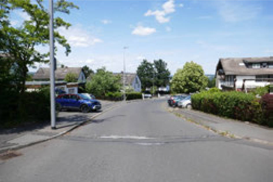 Mehrfamilienhaus in Lindenweg 7, 36251 Bad Hersfeld, Johannesberg - Bild 2