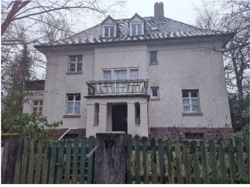 Zweifamilienhaus in Wildscheuerweg 17, 63303 Dreieich, Buchschlag