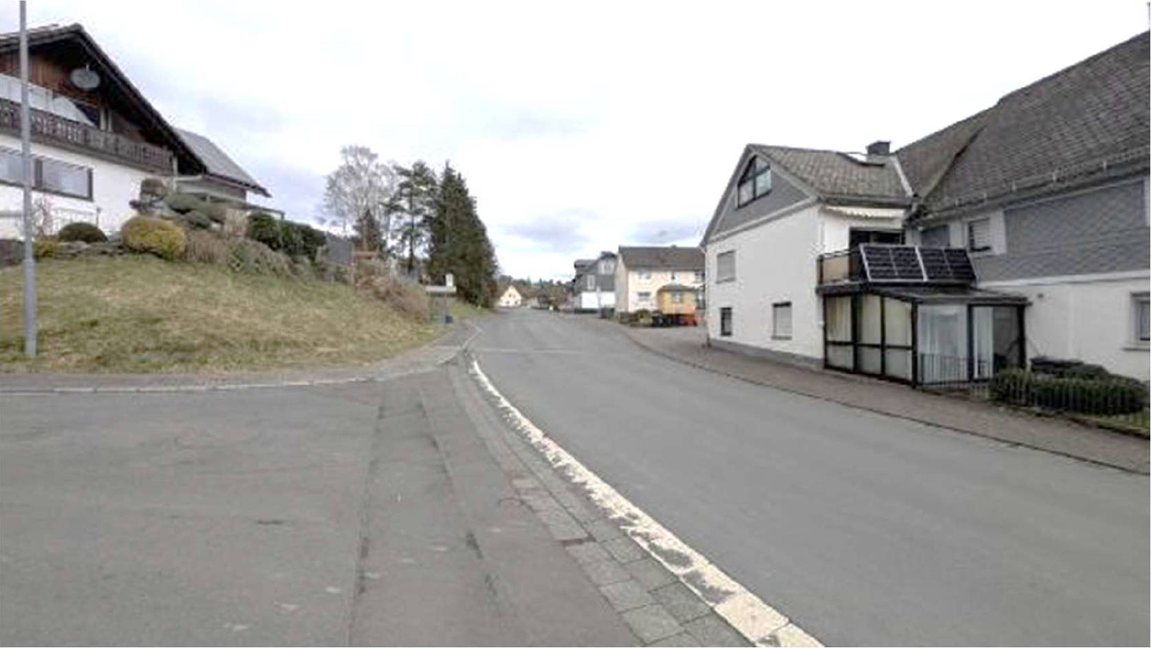 hessen 0008 K 0033/2024 Biedenkopfer Straße 39, 35713 Eschenburg, Simmersbach 10