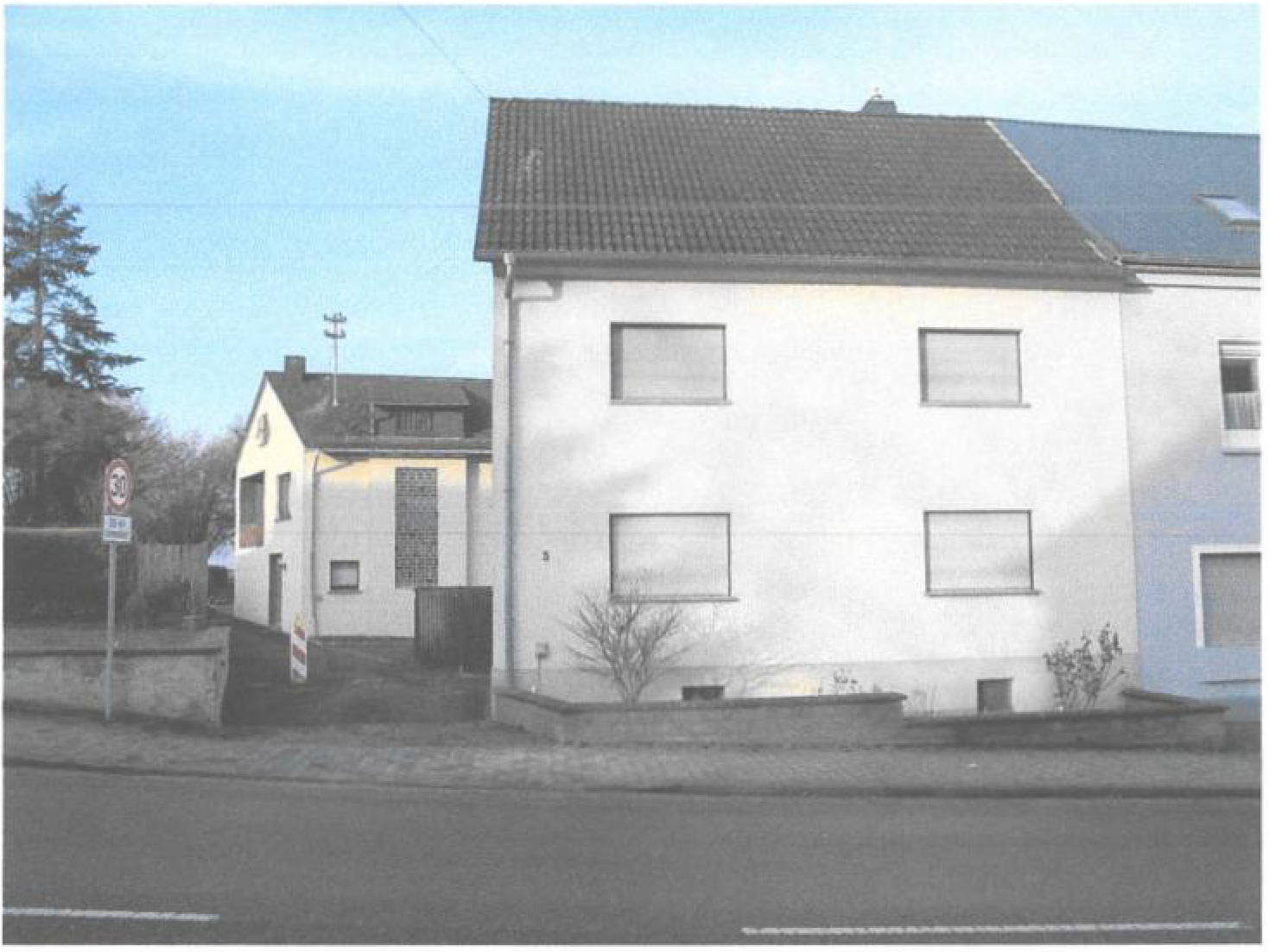 Einfamilienhaus, und unbebautes Grundstück in Mainzer Landstraße 5, 65627 Elbtal-Elbgrund, Mühlbach