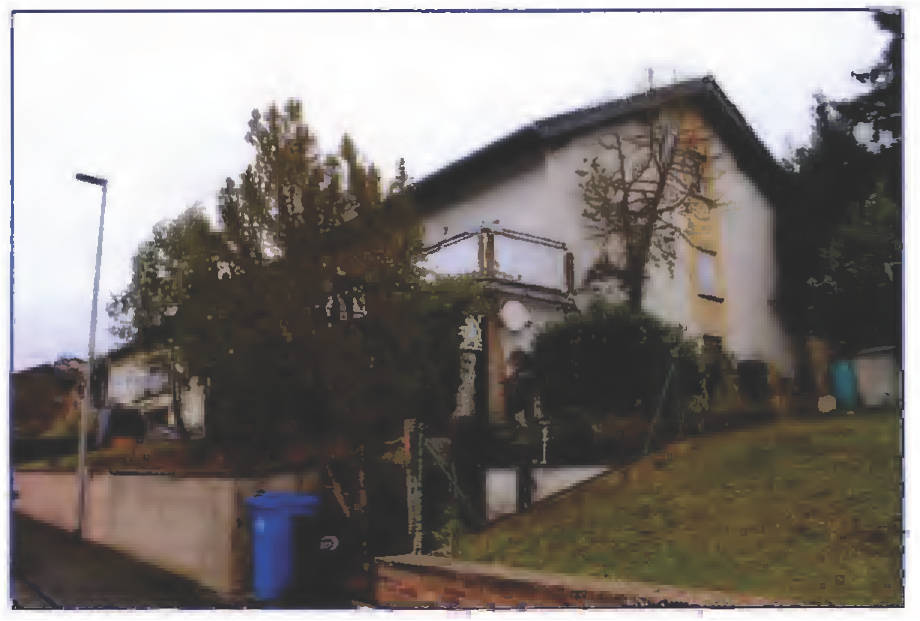 Sonstiges, ursprünglich als Einfamilien-Wohnhaus errichteten Gebäude bebaut, das 1984 in zwei Wohnungseigentume aufgeteilt wurde. in Rheinbergstraße  56, 65594 Runkel, Steeden - Bild 2