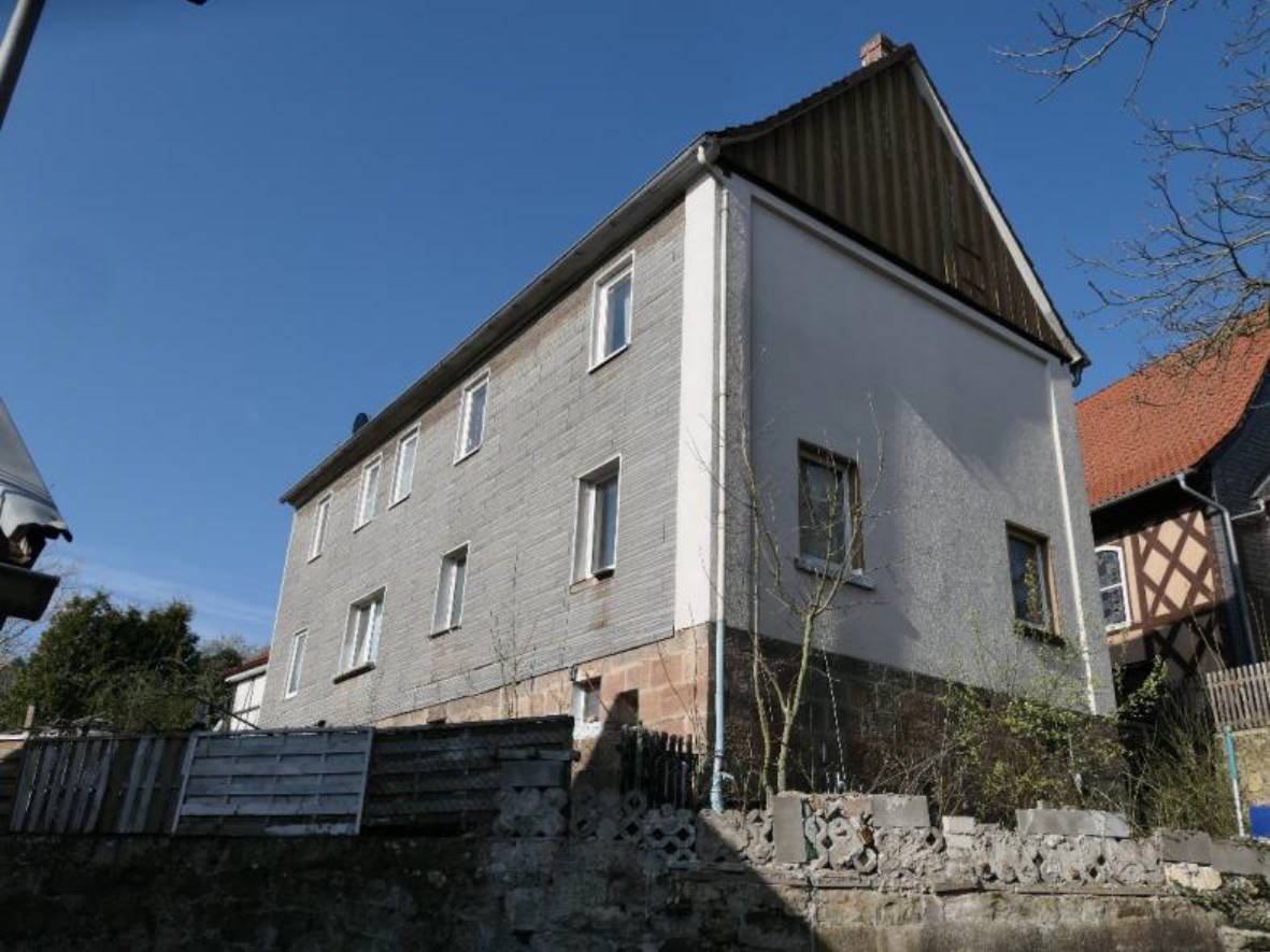 Einfamilienhaus, Garage, unbebautes Grundstück 0011 K 0013-2024 Burgstraße 44 und Halsgaerten, 34454 Bad Arolsen, Wetterburg