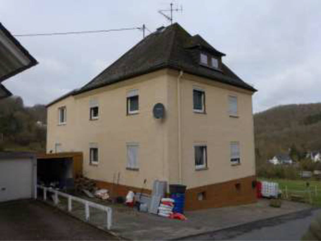 Zweifamilienhaus in Im Tal 2, 65329 Burg-Hohenstein