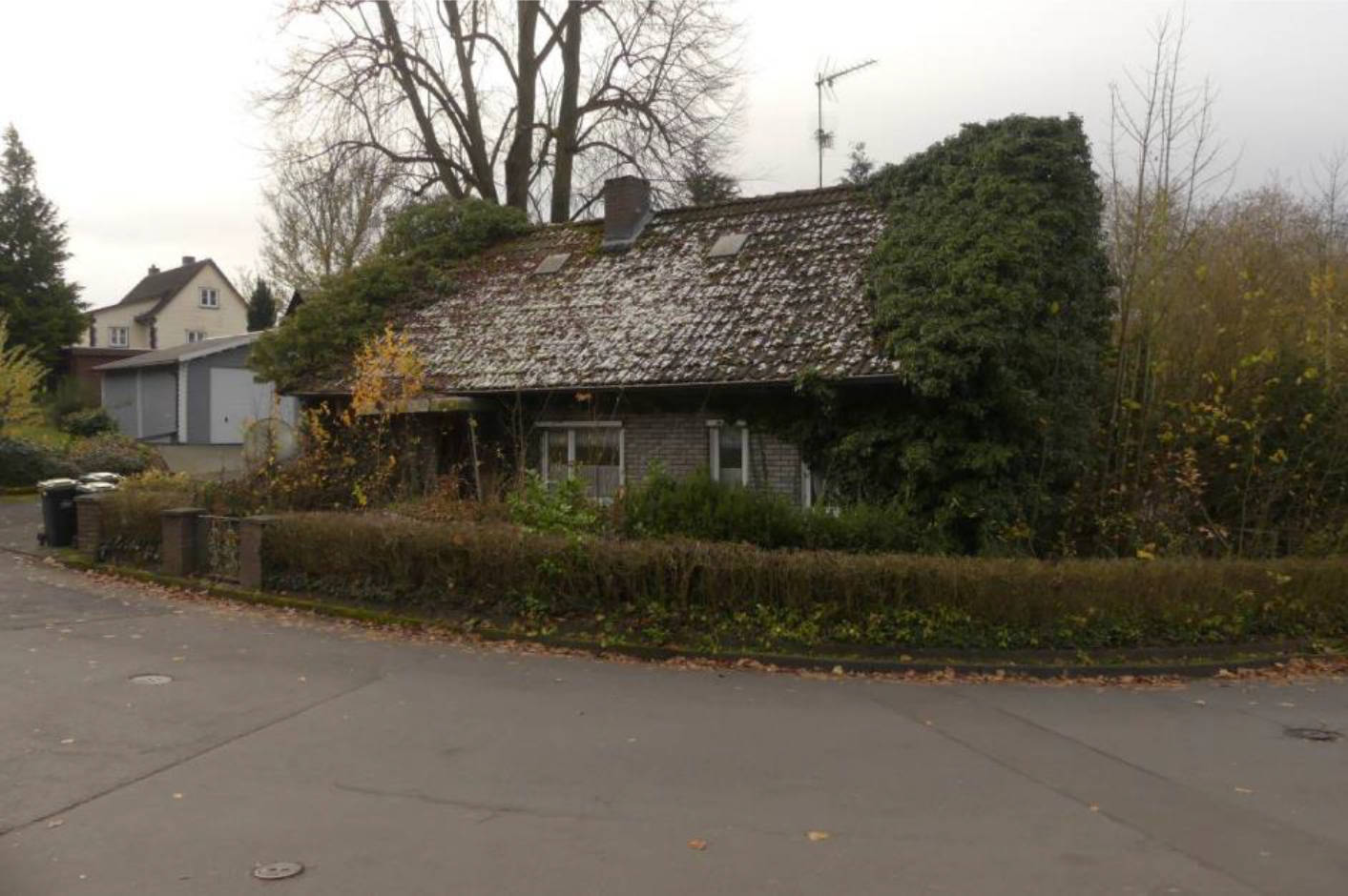 Einfamilienhaus in Empfershäuser Straße 2, 34327 Körle