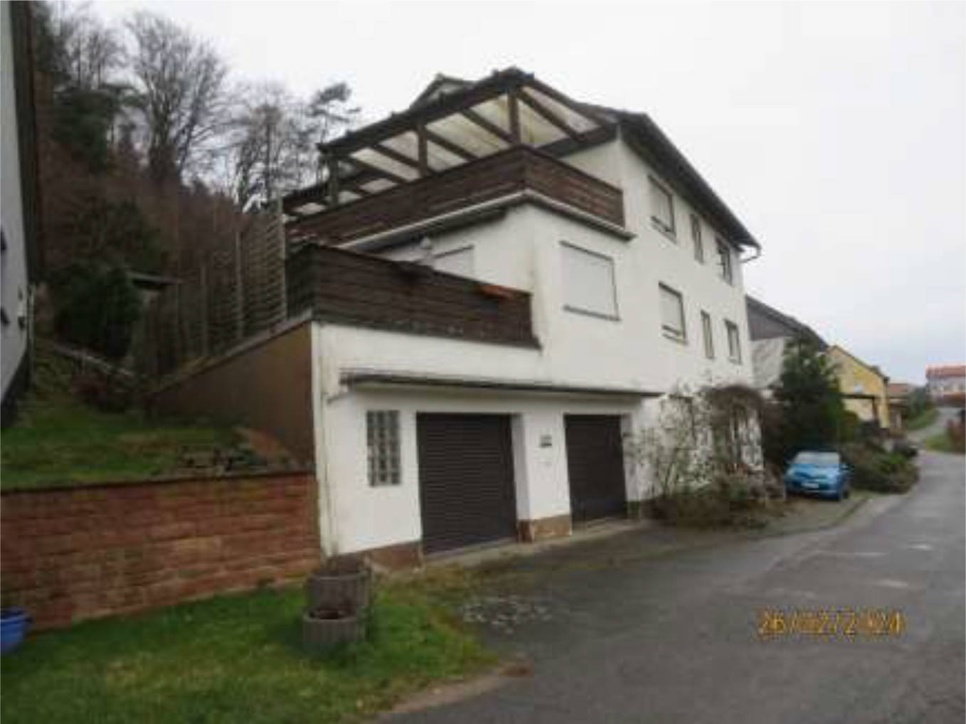 Zweifamilienhaus in Finkenbacher Straße  21, 64760 Oberzent, Olfen