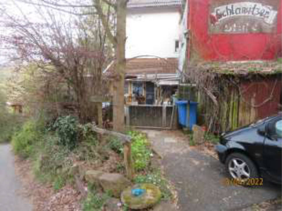 hessen 0023K0038-2021 Ober der Raudelle bzw. Beerfelder Straße 68, 64760 Oberzent, Falken-Gesäß 8