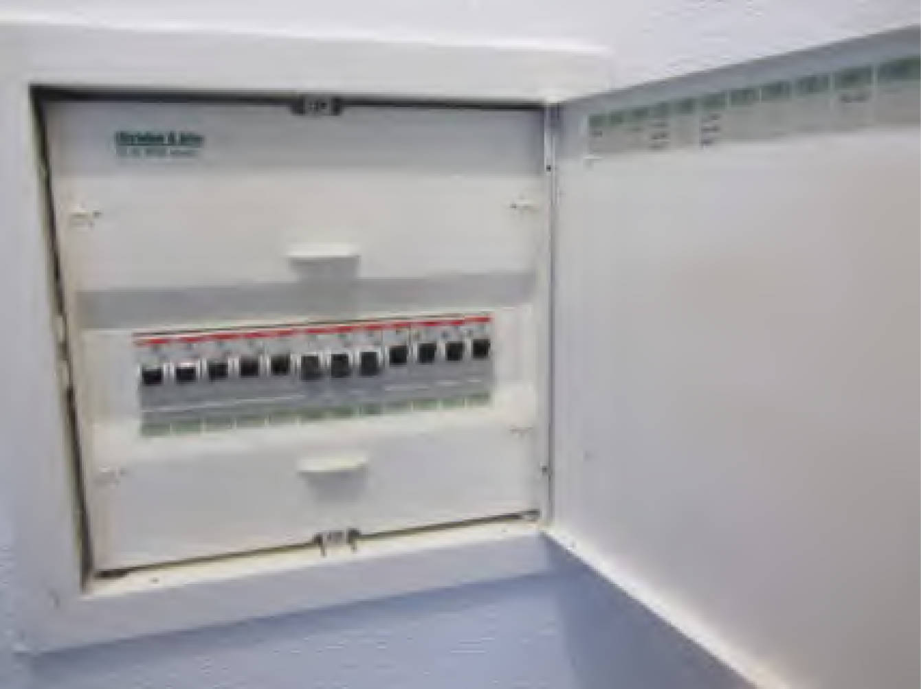 hessen 0024 K 0027/2025 Bleiauweg  13, 65462 Ginsheim-Gustavsburg 26