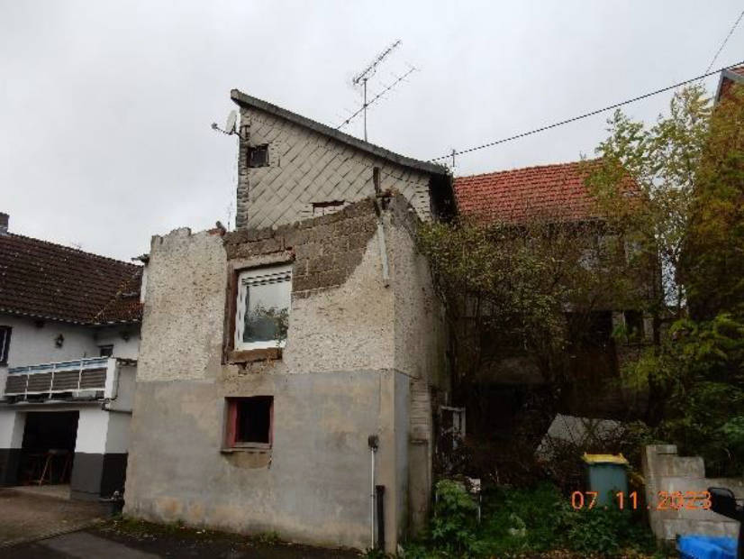 Einfamilienhaus in Am Räschen 3, 36304 Alsfeld, Angenrod - Bild 2