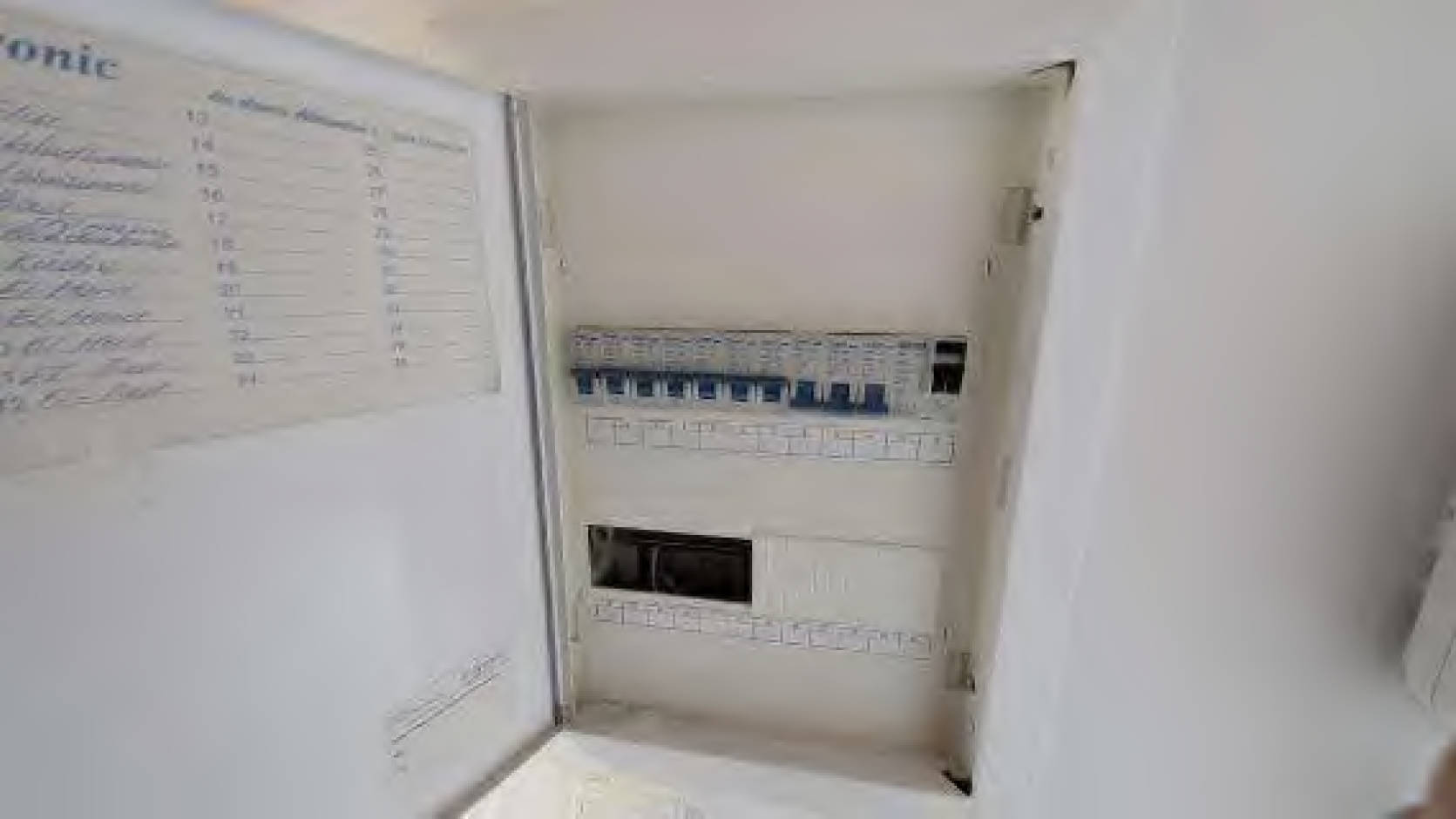 hessen 0040 K 0014/2025 Heunwiese 3A, 3B, 35759 Driedorf 26