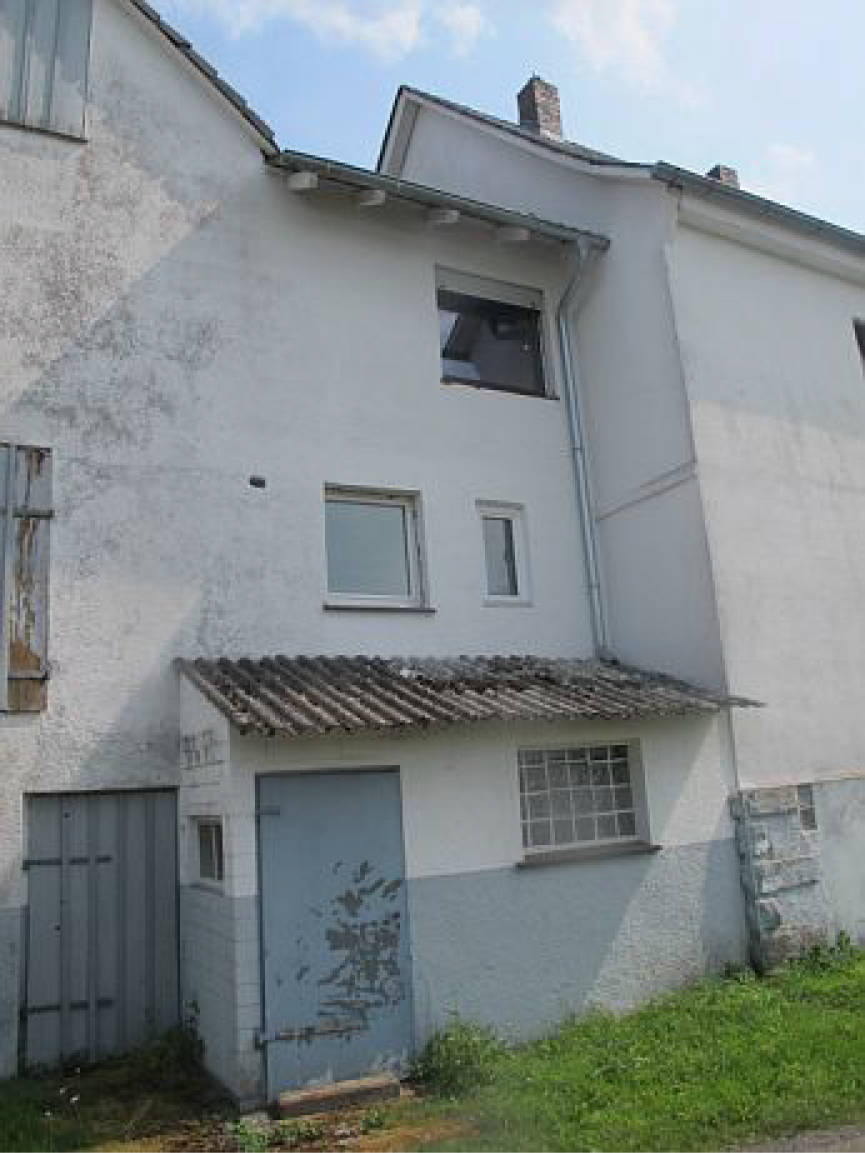 Einfamilienhaus in Neue Straße 18, 35279 Neustadt, Momberg - Bild 3