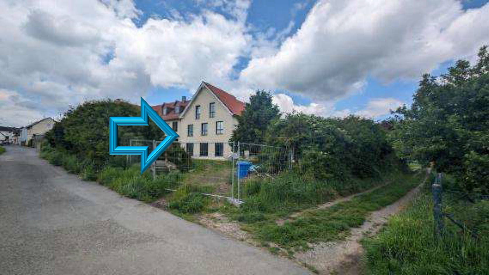 Reihenhaus, Kfz-Stellplatz in Hollerstraße 16, 65510 Idstein, Wörsdorf - Bild 2