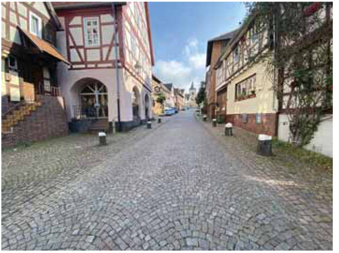 Einfamilienhaus in Hauptstraße 25 / Lutherstraße 12, 63477 Maintal, Hochstadt