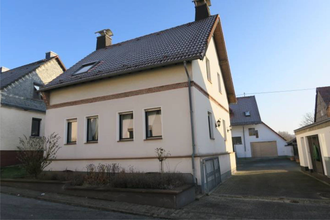 Einfamilienhaus, Wohn-und Lagergebäude in Niederjosbacher Str.  7, 65527 Niedernhausen, Oberjosbach - Bild 4