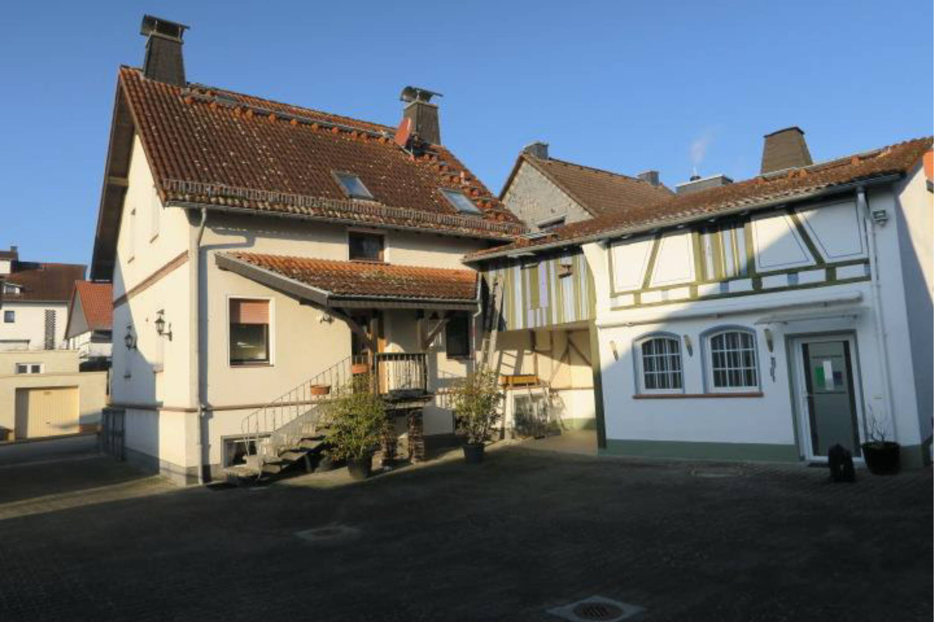 Einfamilienhaus, Wohn-und Lagergebäude in Niederjosbacher Str.  7, 65527 Niedernhausen, Oberjosbach - Bild 5