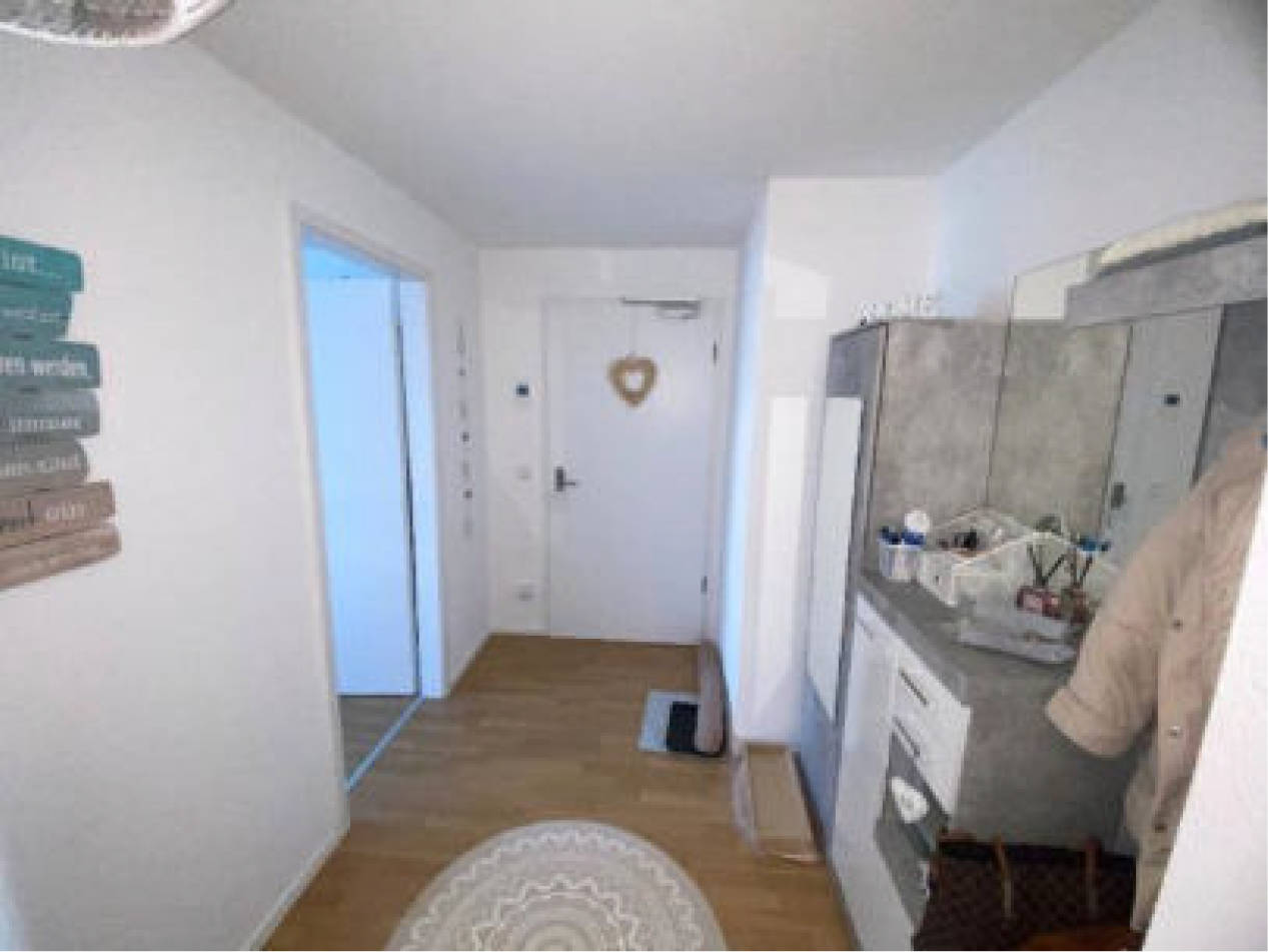 Eigentumswohnung (3 bis 4 Zimmer), Kfz-Stellplatz (Tiefgarage) in Maria-Merian-Bogen  39, 63457 Hanau, Wolfgang