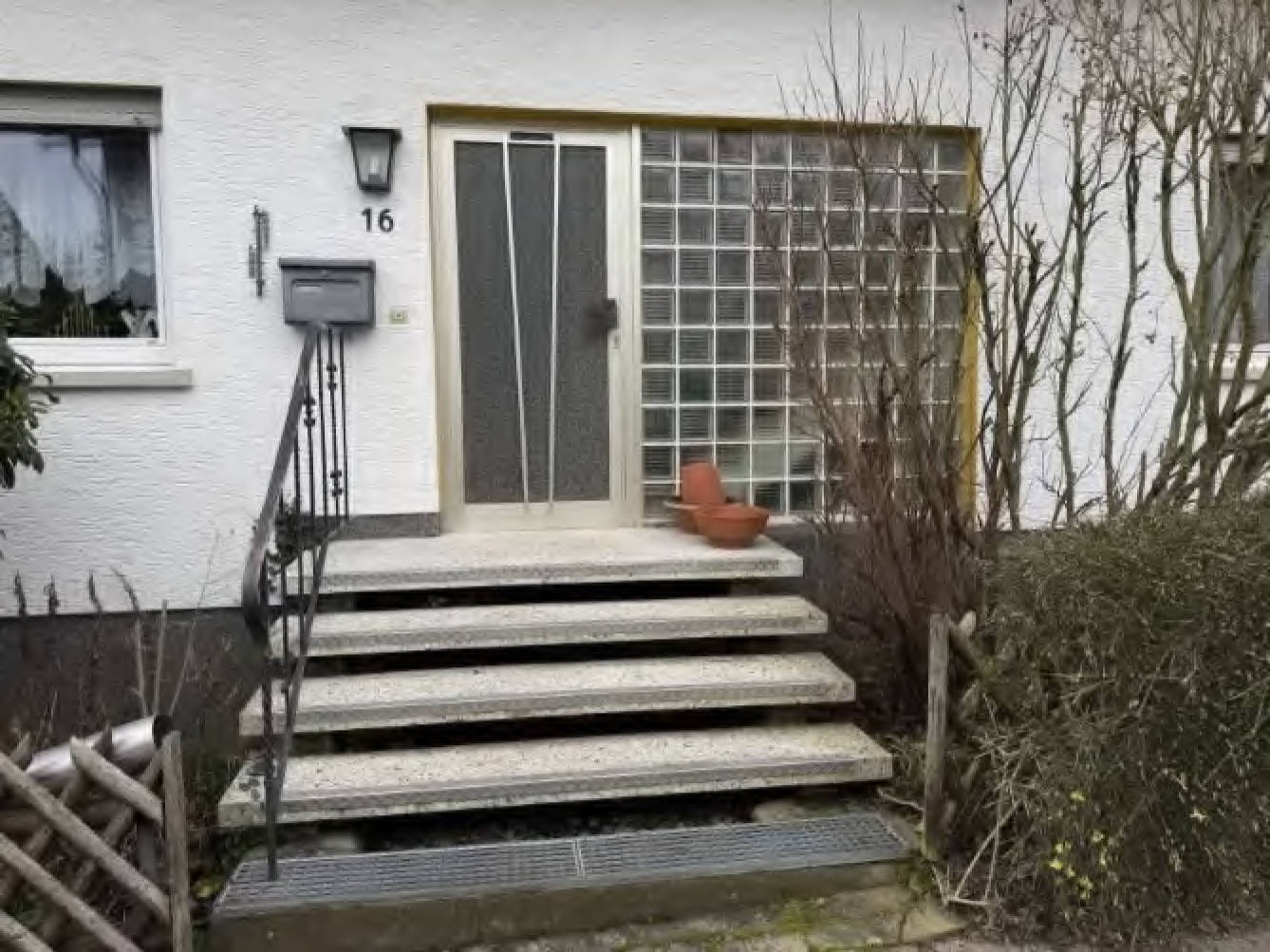 Einfamilienhaus, sonstiges Teileigentum (z.B. Keller, Hobbyraum), Garage, unbebautes Grundstück in Vier Morgen 16, 64686 Lautertal, Reichenbach