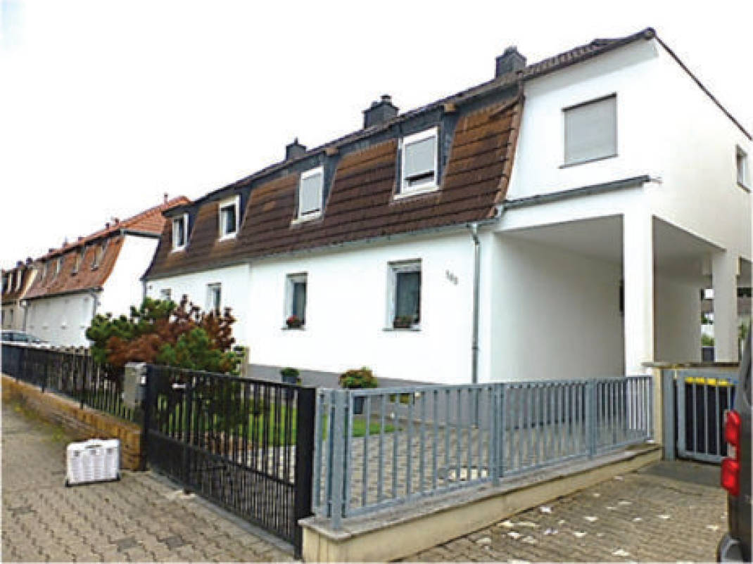 Zweifamilienhaus in Haßlocher Straße 183, 65428 Rüsselsheim - Bild 3