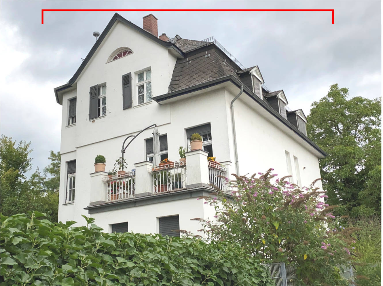 Eigentumswohnung (3 bis 4 Zimmer) in Kaiser-Friedrich-Straße 17, 65193 Wiesbaden
