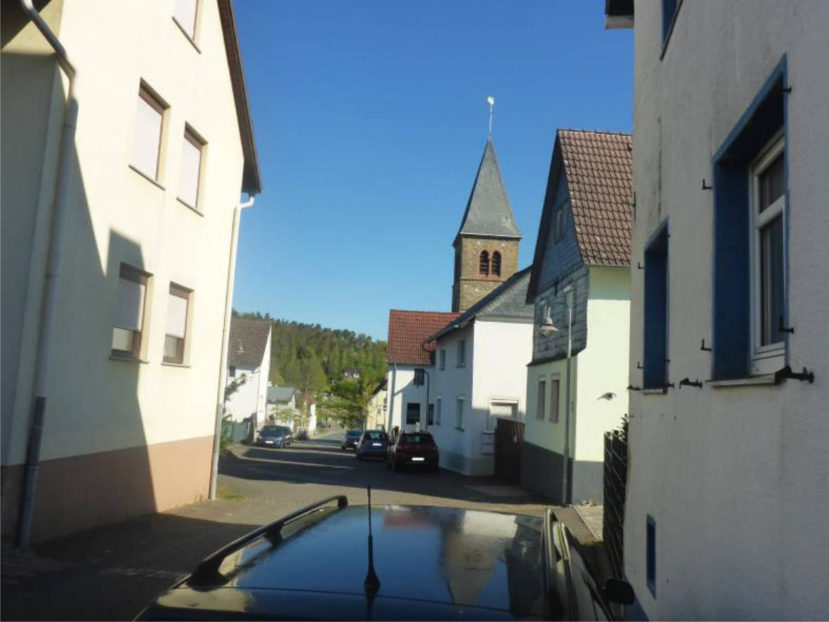 Einfamilienhaus in Kirchstraße  9, 61250 Usingen