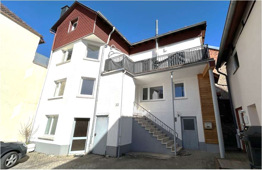 Zweifamilienhaus in Usinger Straße 33, 61250 Usingen, Eschbach - Bild 2