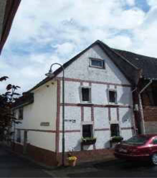 Zweifamilienhaus in Wächtersgang 21, 35510 Butzbach, Griedel - Bild 2