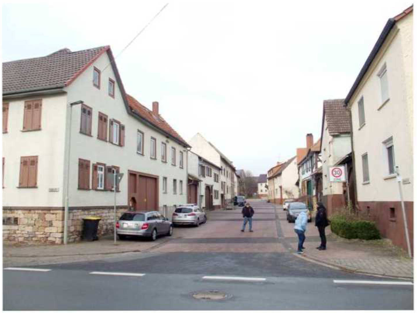 Wohn-/Geschäftshaus, unbebautes Grundstück, land- und forstwirtschaftlich genutztes Grundstück in Licher Straße 8, 35516 Münzenberg, Ober-Hörgern - Bild 2