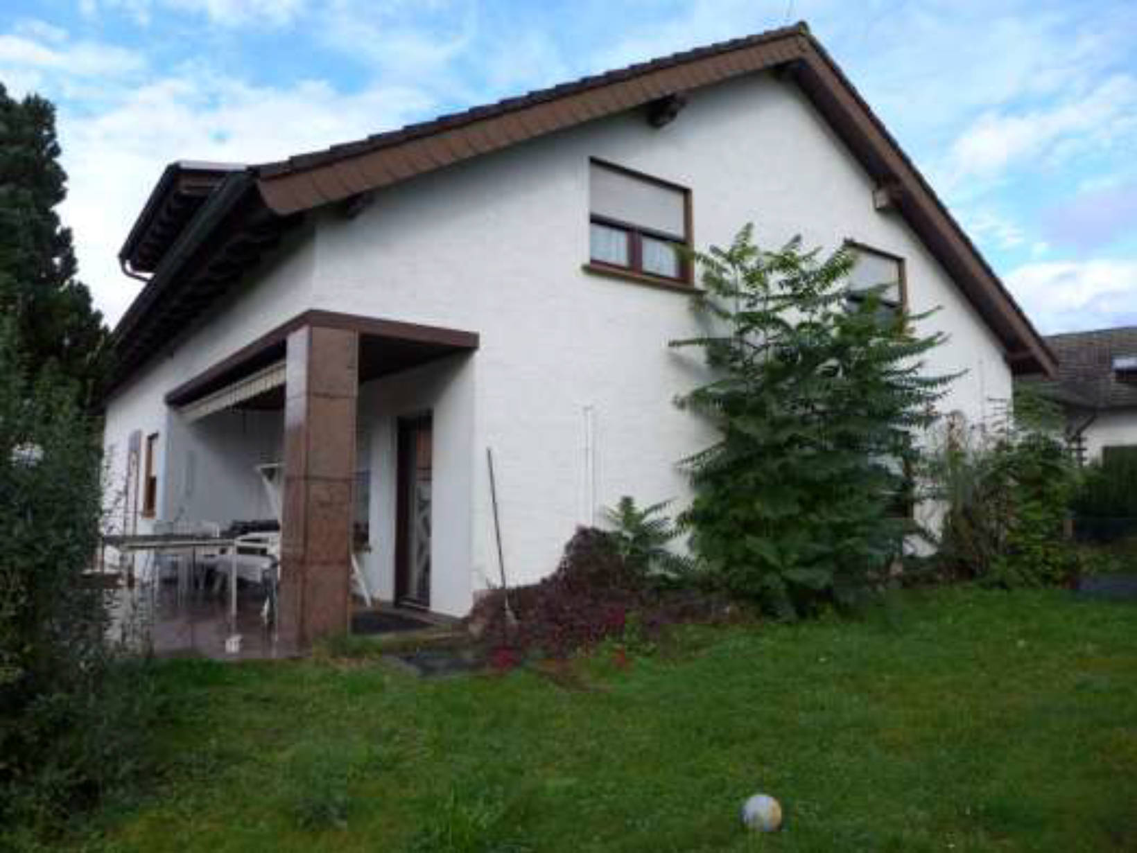 Wohnungseigentum in Am Ellerberg 3a, 61231 Bad Nauheim, Rödgen