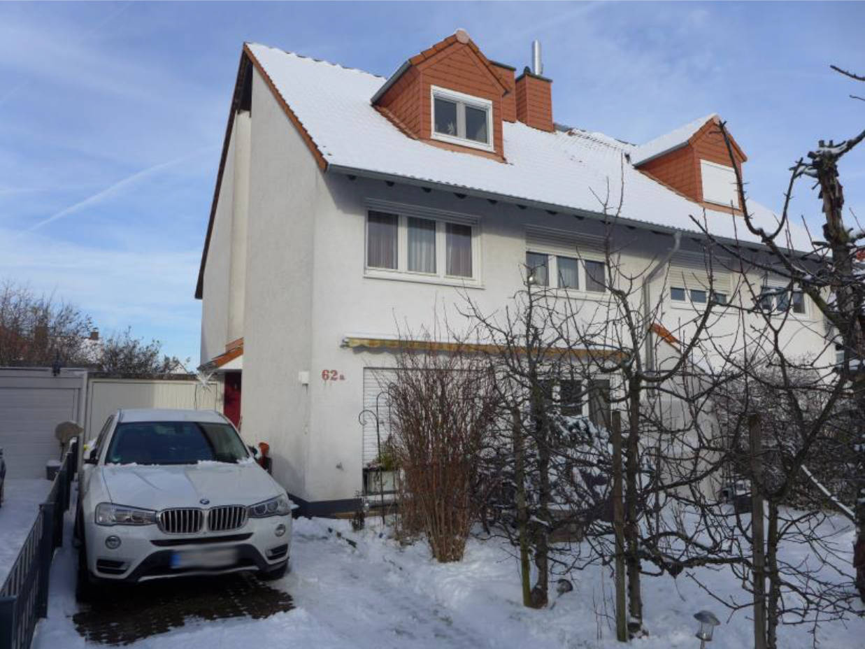 Doppelhaushälfte in Ahornring 62a, 61191 Rosbach, Ober-Rosbach - Bild 2