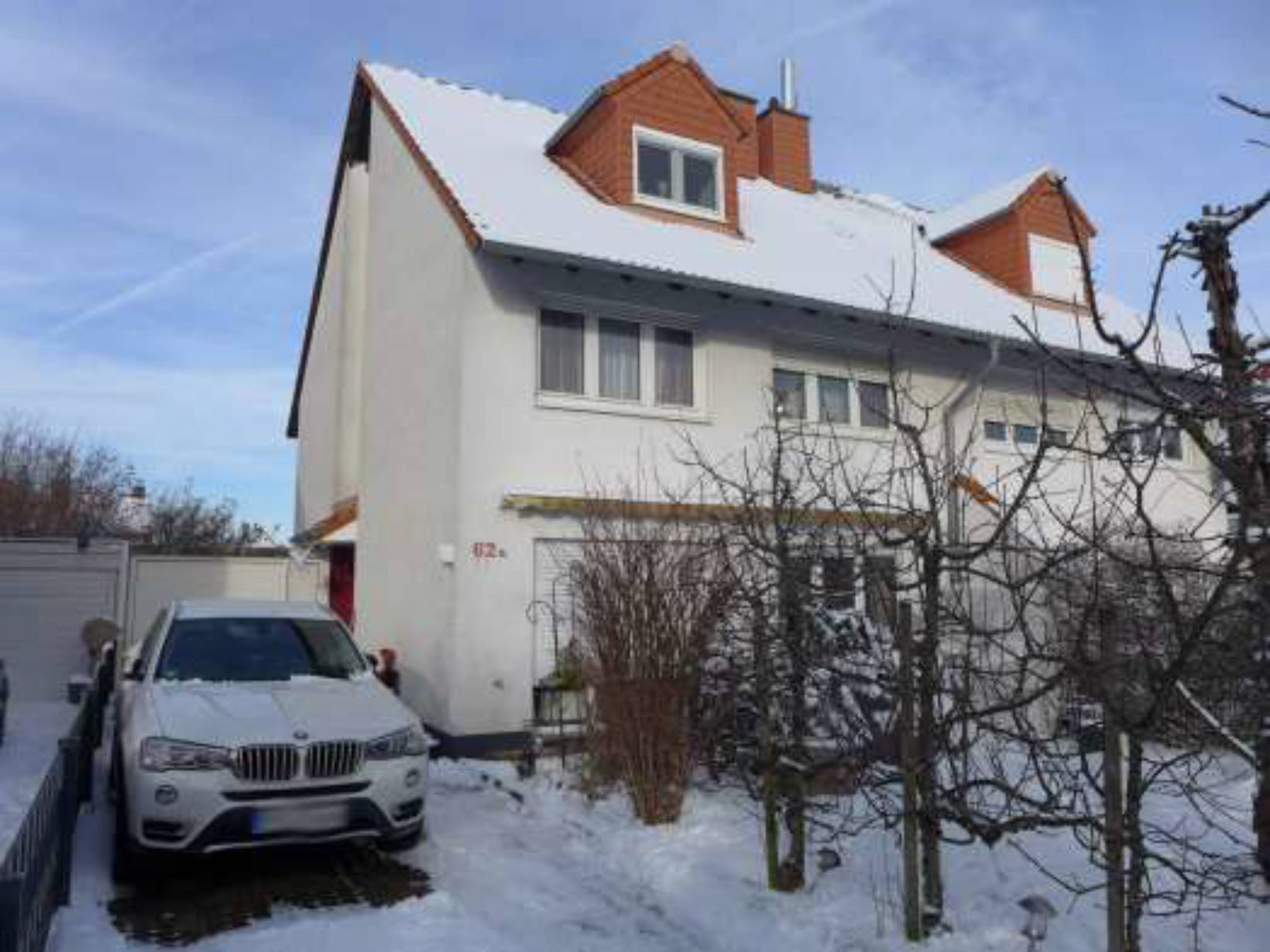 Doppelhaushälfte in Ahornring 62a, 61191 Rosbach, Ober-Rosbach