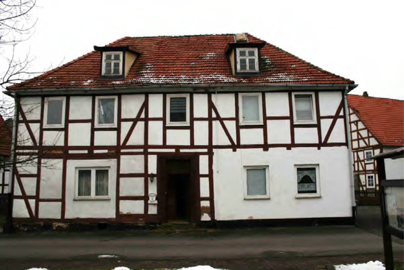 Zweifamilienhaus in Zur Schmiede 7, 34388 Trendelburg, Eberschütz - Bild 5