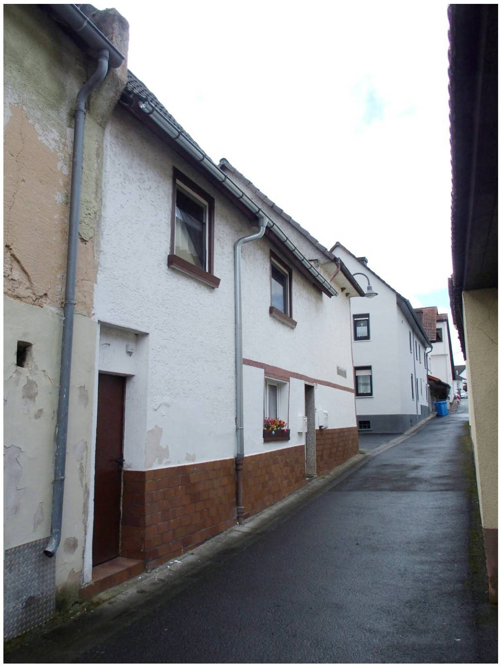 Zweifamilienhaus in Wächtersgang 21, 35510 Butzbach, Griedel - Bild 2