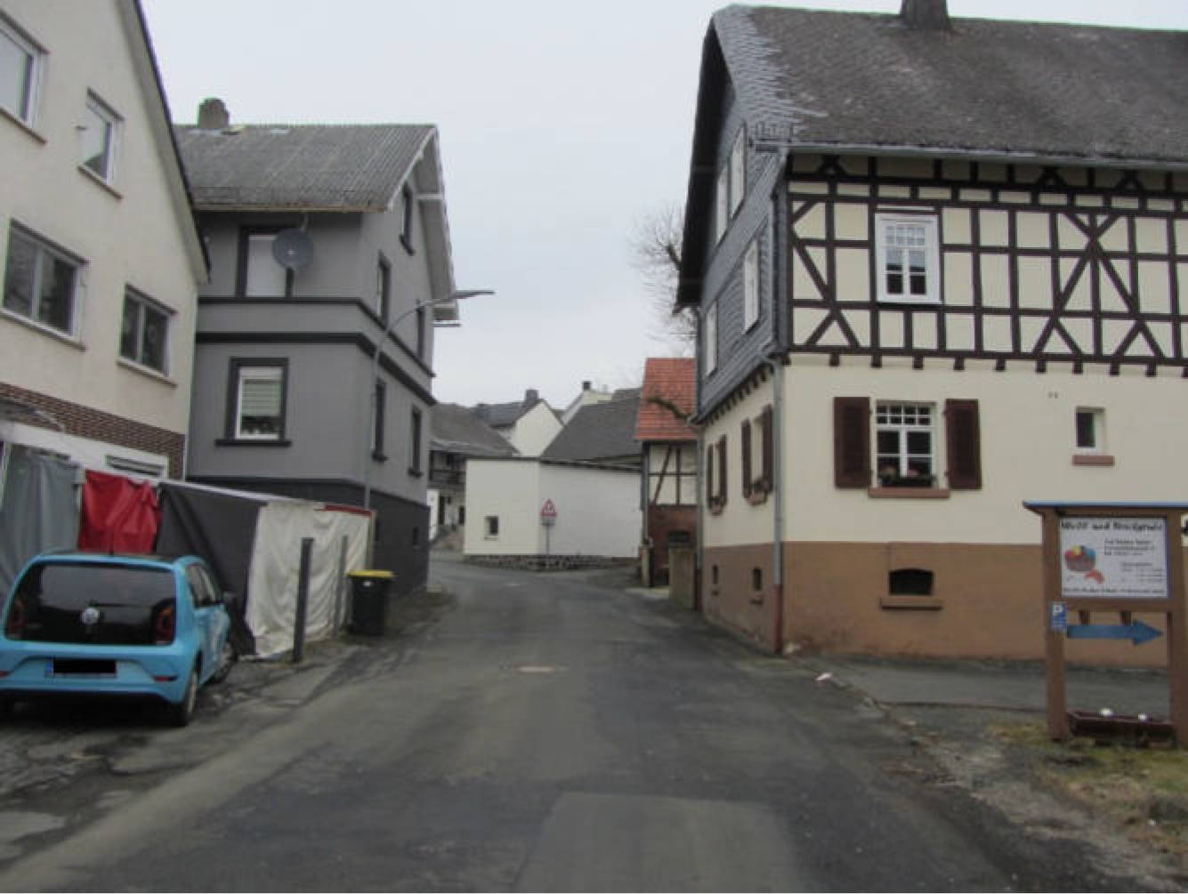 Einfamilienhaus in Wommelshäuser Straße 12, 35080 Bad Endbach, Wommelshausen