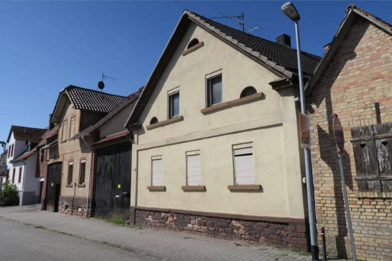 Sonstiges, (ehemalige) Landwirtschaftliche Hofstelle in Flatenstraße 27, 68623 Lampertheim , Hofheim - Bild 2