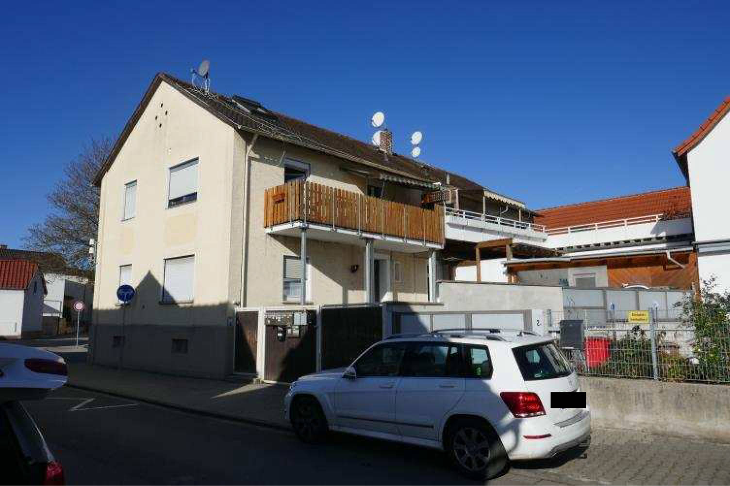 Wohn-/Geschäftshaus in Kirchstr. 2, 68623 Lampertheim , Hofheim