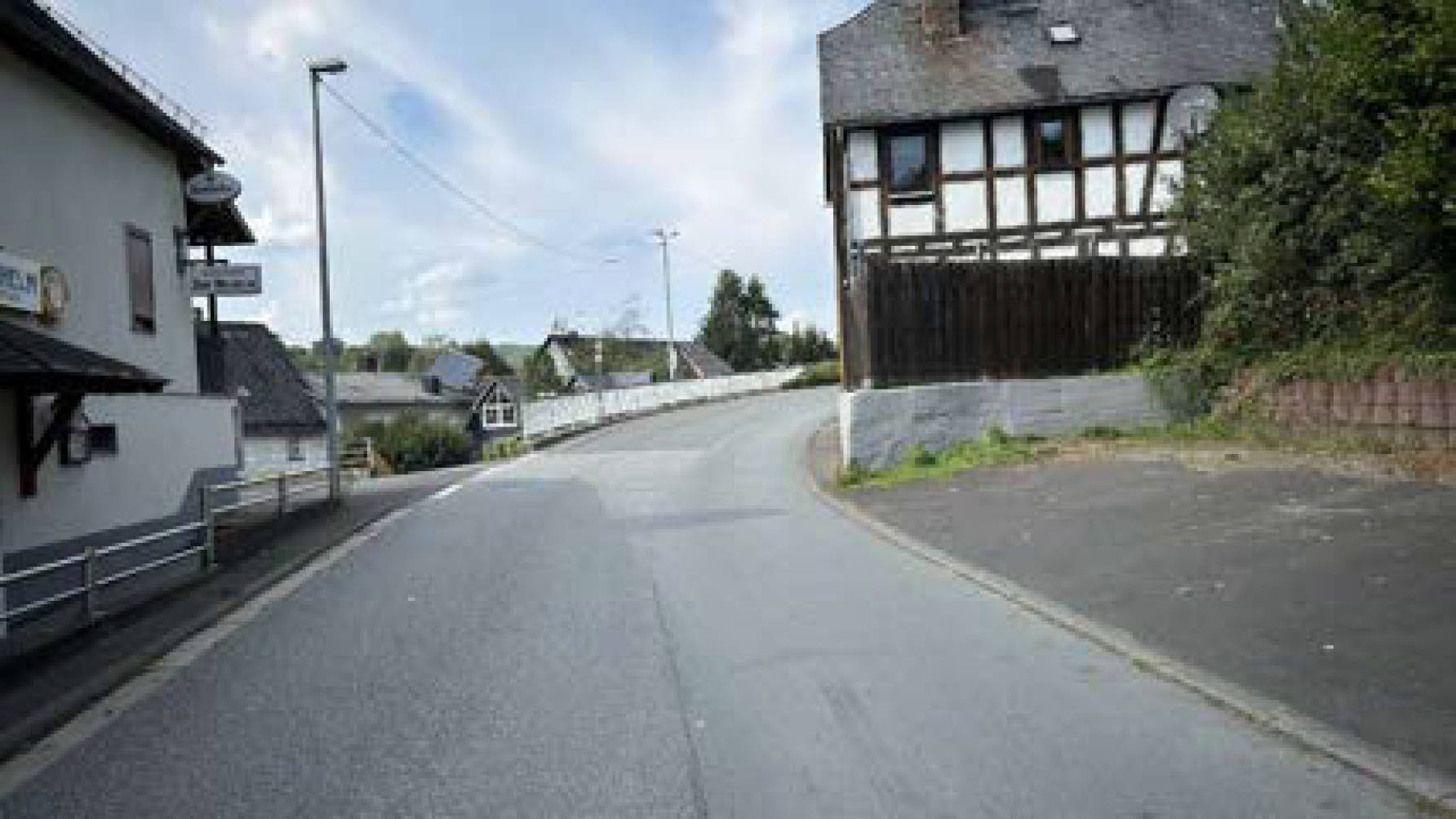 Einfamilienhaus in Löhnberger Straße  49, 35792 Löhnberg, Niedershausen - Bild 2
