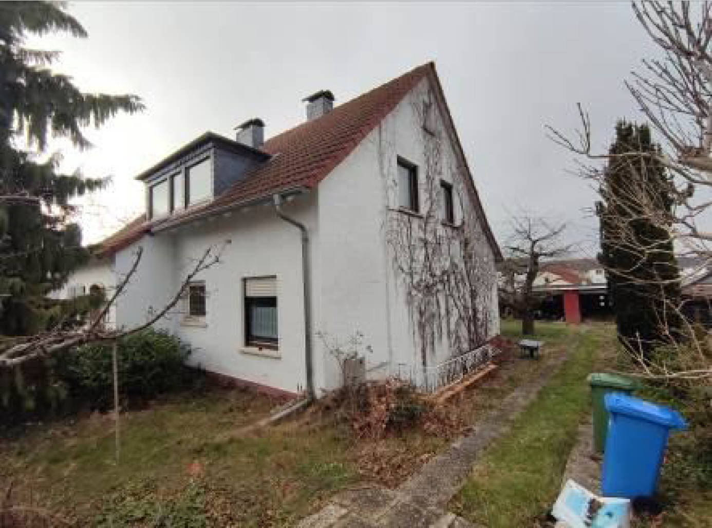 Einfamilienhaus, Garage in Europastraße  4, 63571 Gelnhausen, Meerholz