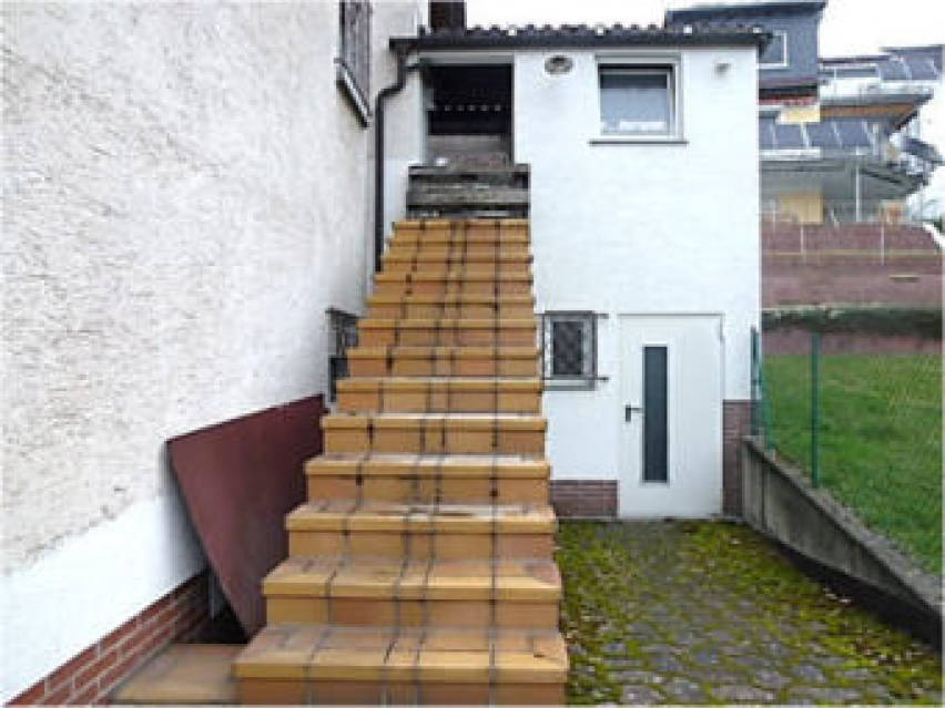 Einfamilienhaus, Garage, Kfz-Stellplatz in Heinrich-Mahla-Straße 40, 63571 Gelnhausen - Bild 3