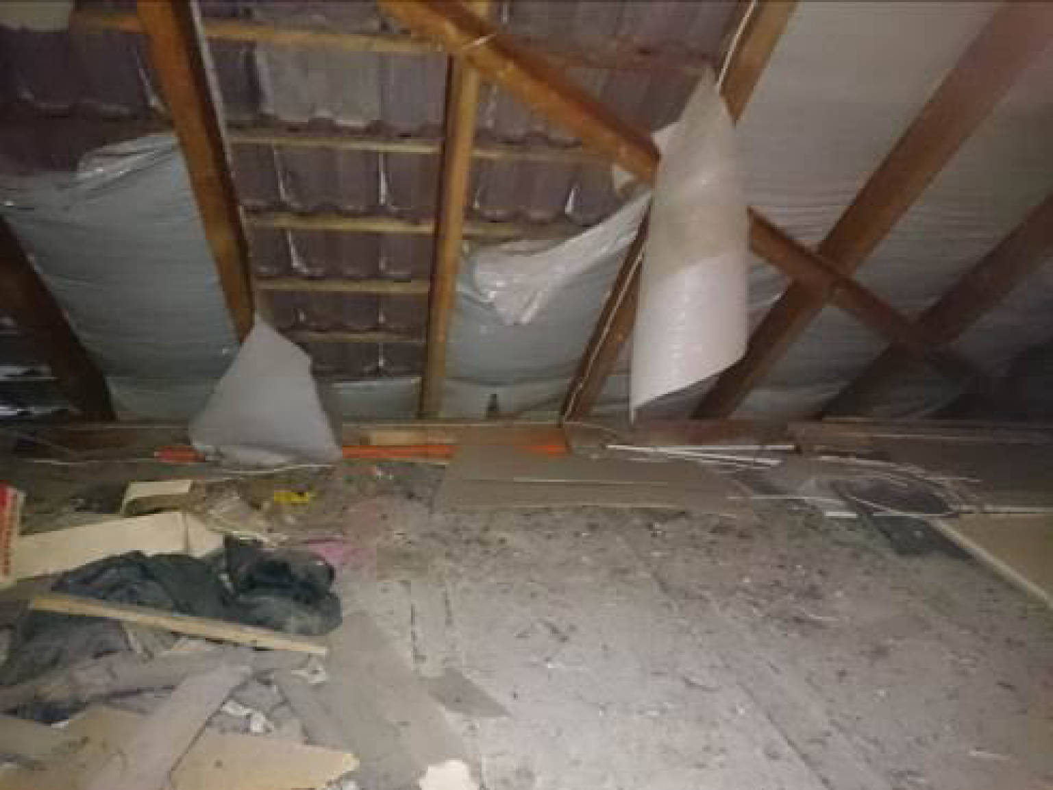 hessen 0082 K 0100/2016 Am Sportfeld 8 (vormals 12), 63579 Freigericht, Somborn 27