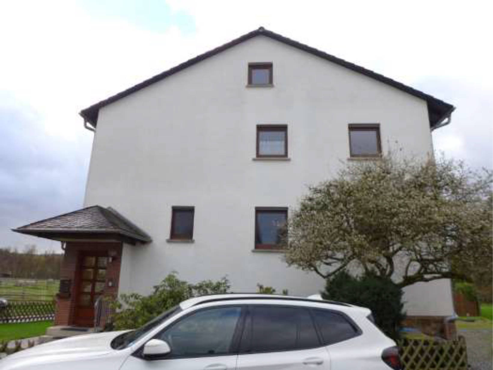 Zweifamilienhaus, unbebautes Grundstück in Am Rodenbach 1, 35094 Lahntal, Goßfelden - Bild 3