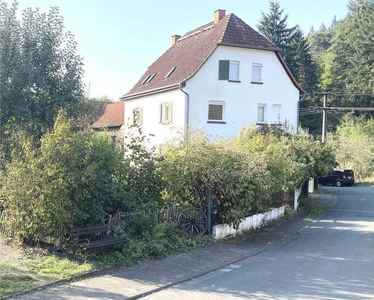 Einfamilienhaus in Solmsbachstr. 5, 35647 Waldsolms, Weiperfelden