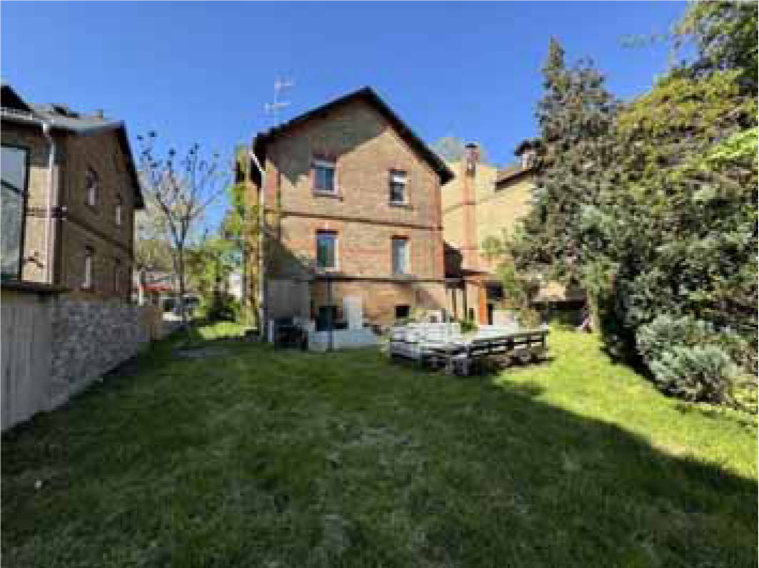 Mehrfamilienhaus in Königsteiner Straße 38, 65812 Bad Soden am Taunus - Bild 2