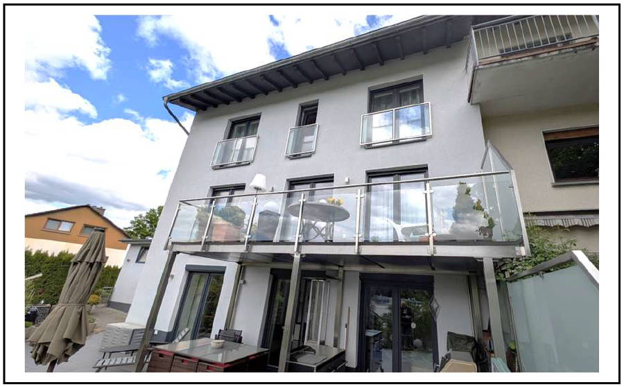 Zweifamilienhaus in Bergstraße 4, 65817 Eppstein, Vockenhausen