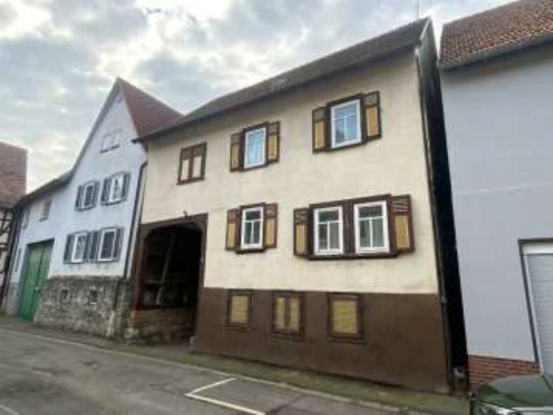 Einfamilienhaus in Kreuzstraße 16, 35428 Langgöns, Niederkleen - Bild 3