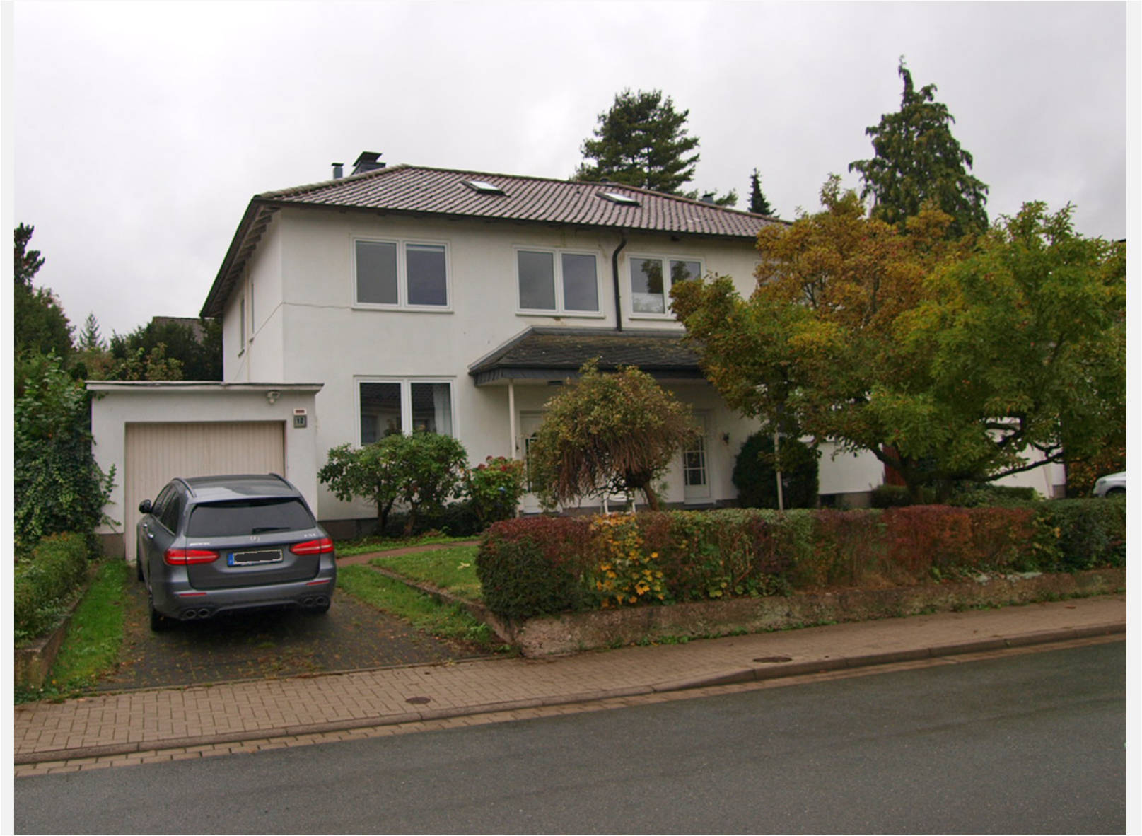 Zweifamilienhaus in Max-Planck-Straße 12, 34131 Kassel