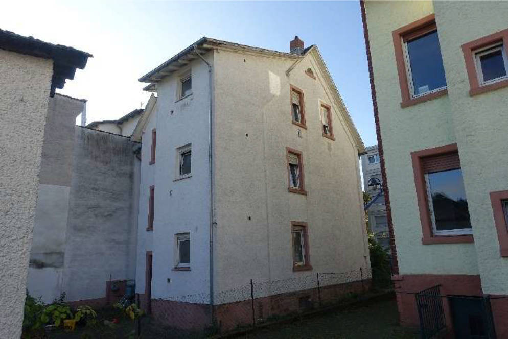 Mehrfamilienhaus in Vilbeler Landstraße 238, 60388 Frankfurt am Main, Bergen-Enkheim