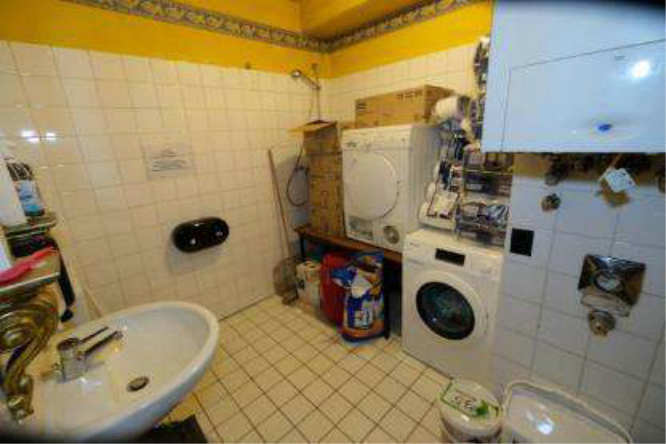 Wohn-/Geschäftshaus in Höchster Schloßplatz 4, 8, 65929 Frankfurt am Main, Höchst - Bild 4