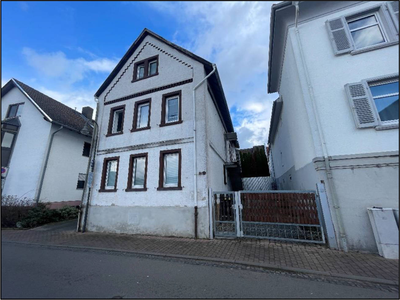 Mehrfamilienhaus in Rathausstraße 29, 61184 Karben