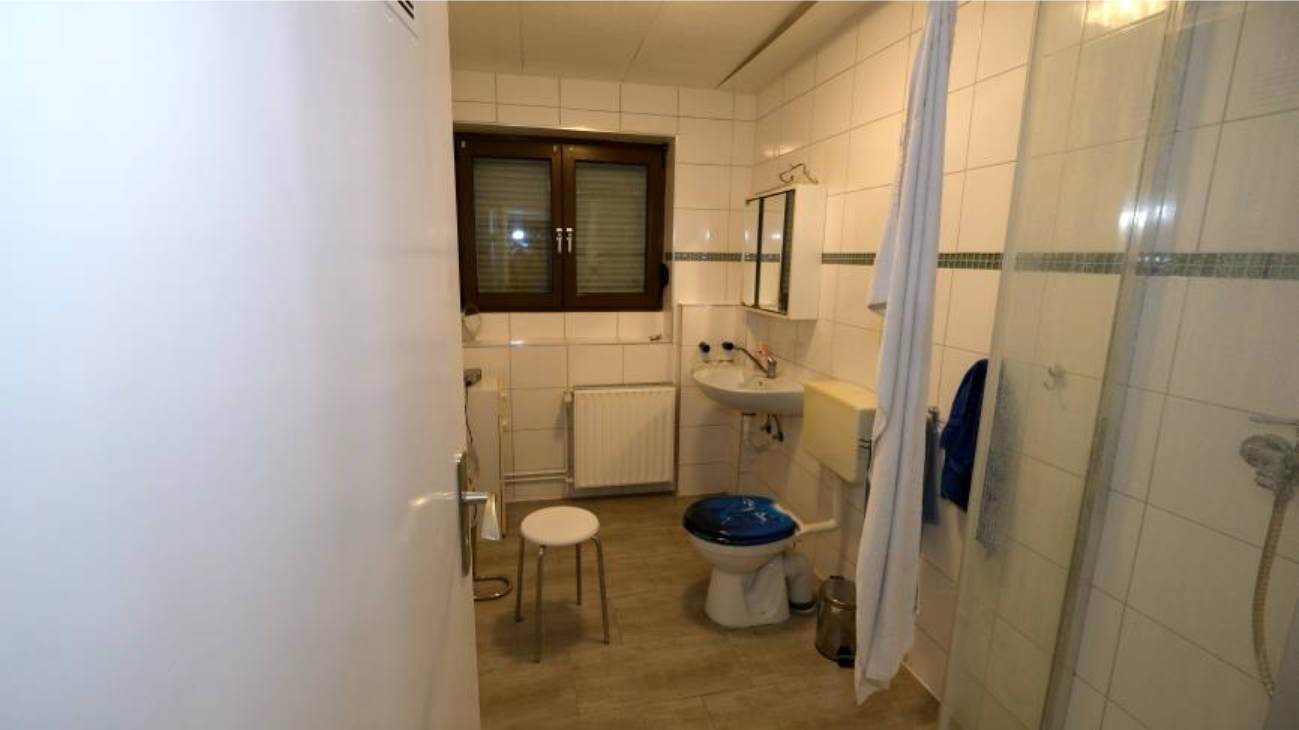 Reihenhaus in Heerstraße 237, 60488 Frankfurt am Main, Praunheim - Bild 2