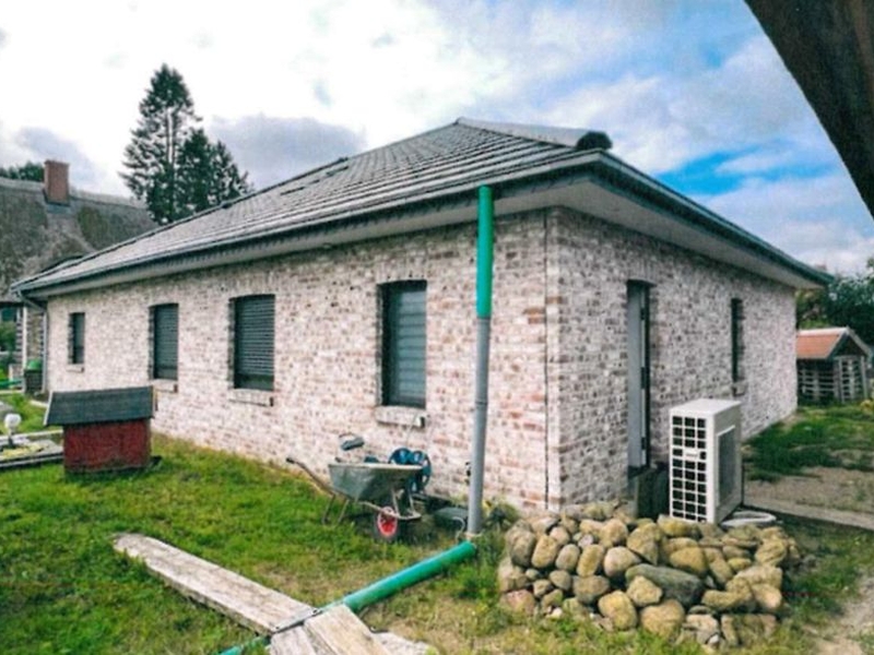 Einfamilienhaus in Stepenitzer Straße 16, 19071 Brüsewitz OT Gottmannsförde